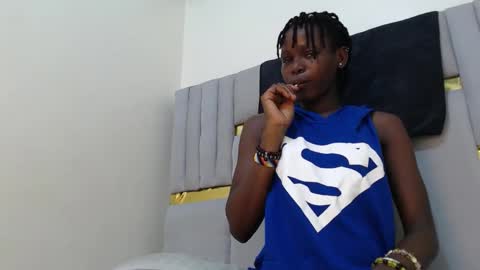 minatah6 online show from 10/23/25, 09:24