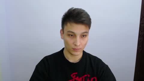 Snapshot of minato_kabuki chatting on 12/28/24, 03:04 MINATO online show from 12/28/24, 03:04