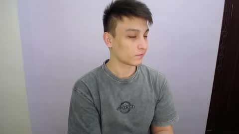 Snapshot of minato_kabuki chatting on 02/19/25, 11:04 MINATO online show from 02/19/25, 11:04