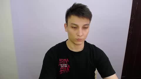 Snapshot of minato_kabuki chatting on 02/20/25, 08:28 MINATO online show from 02/20/25, 08:28