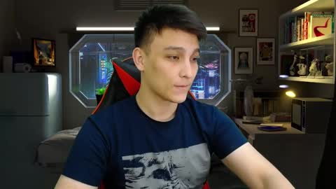 Snapshot of minato_kabuki chatting on 10/15/25, 08:42 MINATO online show from 10/15/25, 08:42