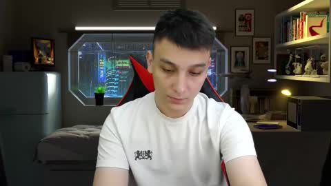 Snapshot of minato_kabuki chatting on 10/31/25, 08:04 MINATO online show from 10/31/25, 08:04