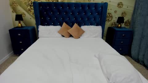 Snapshot of minchelskatrina chatting on 02/20/25, 10:05 minchelskatrina online show from 02/20/25, 10:05