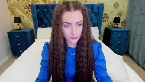 Snapshot of minchelskatrina chatting on 09/16/25, 07:42 minchelskatrina online show from 09/16/25, 07:42