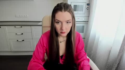 minchelskatrina online show from 07/05/26, 08:10