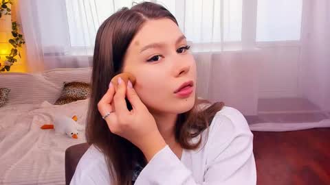 Mindi online show from 10/10/25, 07:18