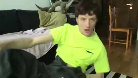 Snapshot of mindly chatting on 03/10/25, 12:59 Mindly online show from 03/10/25, 12:59