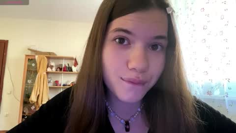 Amelia online show from 10/20/25, 06:03