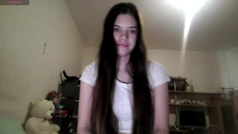 Amelia online show from 10/30/25, 05:20