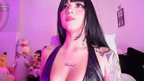 Snapshot of ming_yue_ chatting on 06/16/26, 05:21 My name is Fer Nice to meet you give it a thumbs up please its important online show from 06/16/26, 05:21