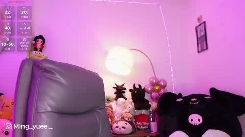Snapshot of ming_yue_ chatting on 07/03/26, 05:14 My name is Fer Nice to meet you give it a thumbs up please its important online show from 07/03/26, 05:14