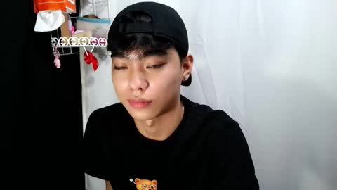 mingkla_man online show from 02/08/26, 06:39