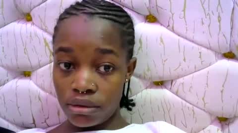 VERONICA MUTAMBI online show from 06/10/26, 07:07