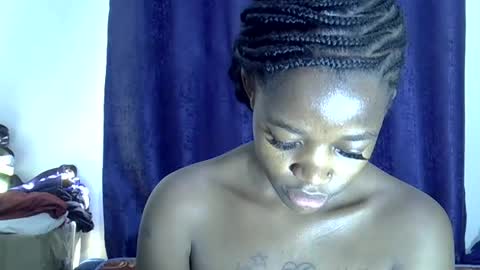 Snapshot of mini_charm chatting on 07/06/26, 12:13 VERONICA MUTAMBI online show from 07/06/26, 12:13