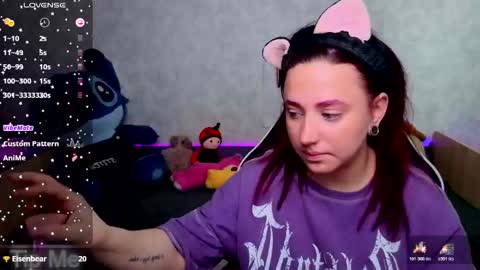 Snapshot of mini_lady2 chatting on 12/04/25, 08:23 Ruby online show from 12/04/25, 08:23