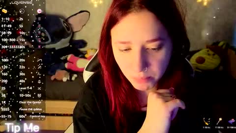 Snapshot of mini_lady2 chatting on 12/16/25, 09:03 Ruby online show from 12/16/25, 09:03