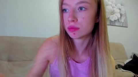 Amelia online show from 10/20/25, 07:47