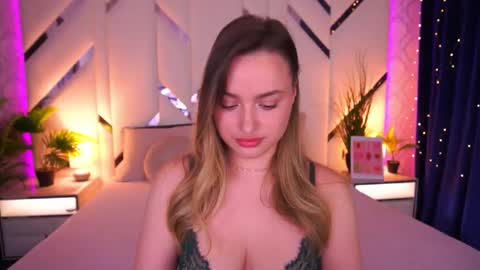 minifox_ online show from 03/01/26, 08:27