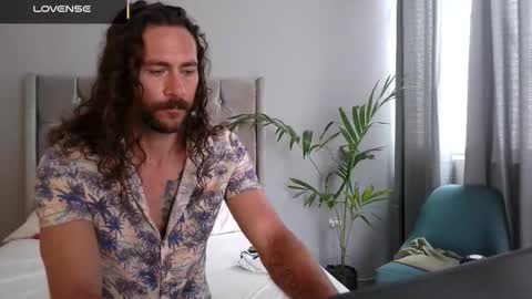   Mini Mila Kunis ft Ashton Katchero. Follow me to stay in touch  online show from 11/16/25, 03:06