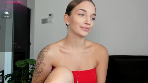 Maya online show from 02/15/25, 03:09