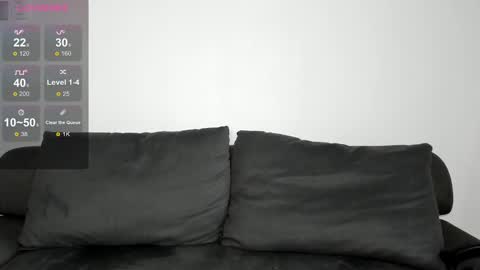 Maya online show from 03/08/25, 12:44