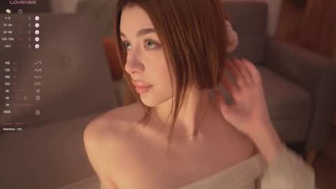 Snapshot of minirini chatting on 10/02/25, 04:14 Rina online show from 10/02/25, 04:14