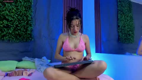 minji_chido online show from 05/28/26, 11:18