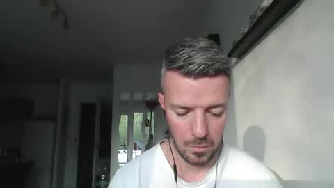 minka28 online show from 04/15/26, 05:31