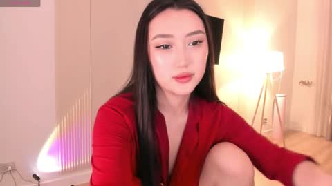 Snapshot of minnie_jin chatting on 06/02/26, 03:03 minnie_jin online show from 06/02/26, 03:03