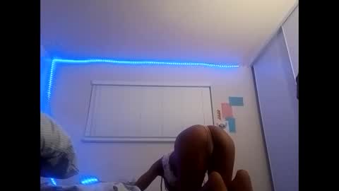 minniehunney online show from 05/26/26, 03:24