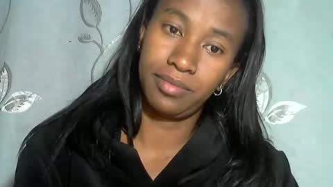 minouch211907 online show from 04/03/26, 11:36