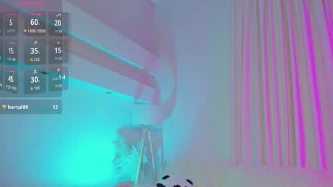 Lianna online show from 09/13/25, 07:41