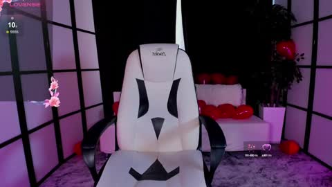 Rosie online show from 02/15/25, 05:41