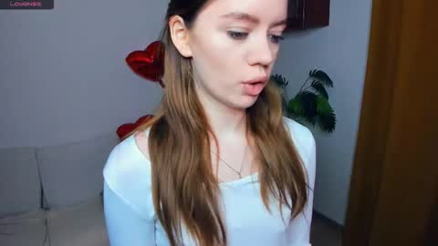 Linda online show from 02/17/26, 06:43