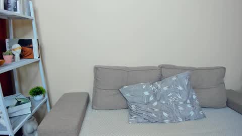 Linda online show from 03/06/26, 07:16