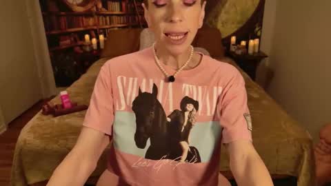 Snapshot of minxtessarae chatting on 05/31/26, 03:15 Tessa Rae online show from 05/31/26, 03:15
