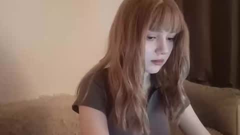 Snapshot of mira_doll chatting on 12/17/25, 04:24 Mira doll online show from 12/17/25, 04:24