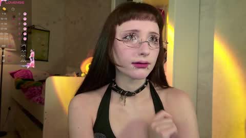 Mira online show from 04/05/26, 10:07