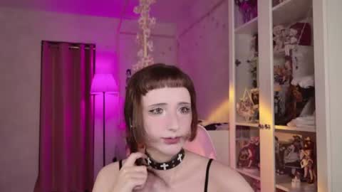 Snapshot of mira_jadee chatting on 06/21/26, 03:14 Mira online show from 06/21/26, 03:14