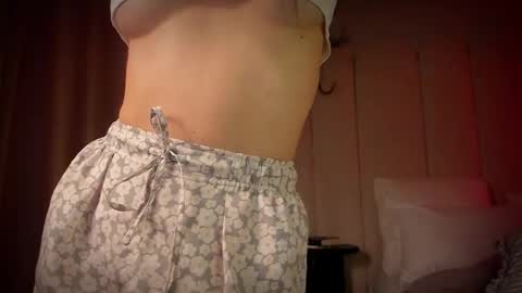 Mira online show from 01/18/26, 04:55