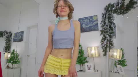 mira_marni online show from 12/05/25, 11:08