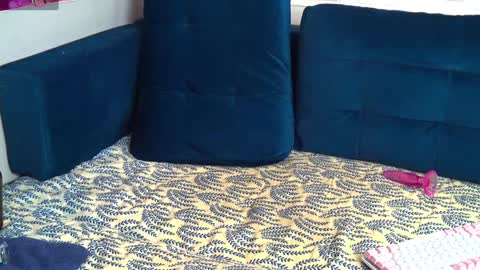 Snapshot of mira_milf chatting on 01/14/25, 08:20 Mira online show from 01/14/25, 08:20