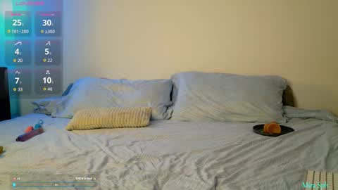 Snapshot of mira_sph chatting on 11/30/25, 06:01 Mira Sph online show from 11/30/25, 06:01