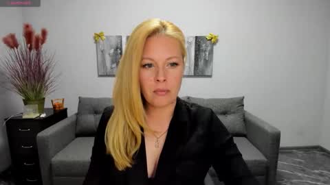 Mira online show from 04/16/26, 11:22