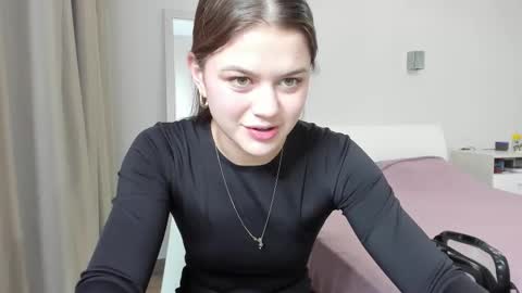 Mira online show from 11/26/25, 08:32