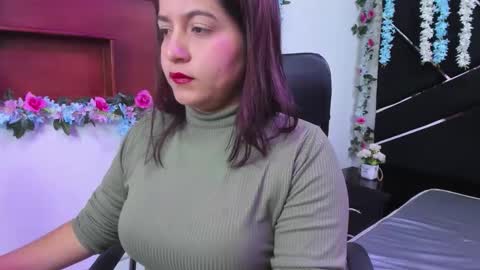 mirabella_miller online show from 11/26/25, 12:06