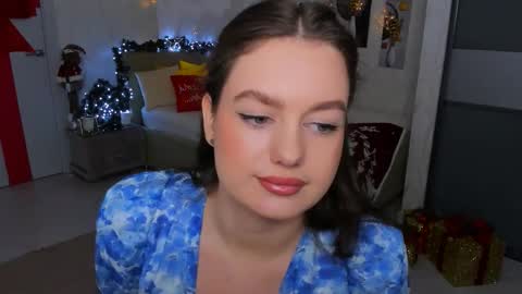 Emma online show from 01/22/25, 01:21