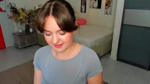 Emma online show from 03/11/25, 07:25