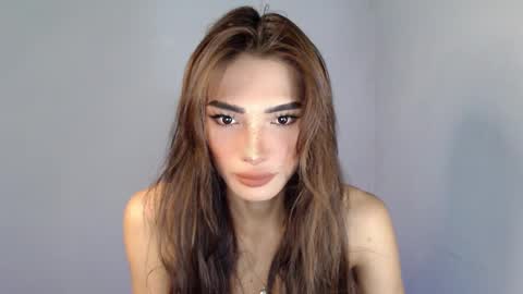 Snapshot of miraclegirl23 chatting on 02/20/25, 06:57 Zoey online show from 02/20/25, 06:57