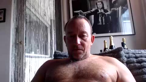 Snapshot of miracolix_030 chatting on 02/12/26, 11:49 Ben online show from 02/12/26, 11:49